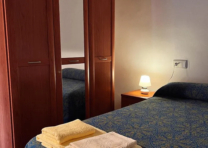 アパート Amanecer